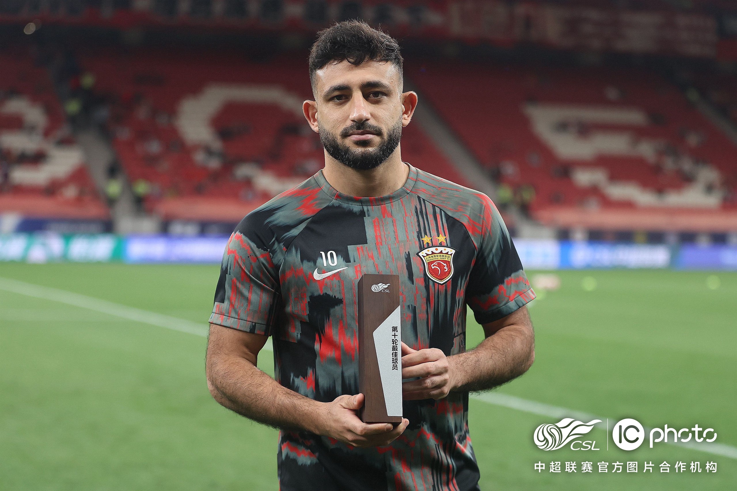 AG博彩-瑞恩主教练信心十足，期待球队下轮再次取胜的简单介绍